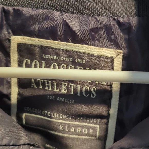 Oklahoma State University hooded coat(XL) - Picture 3 of 9